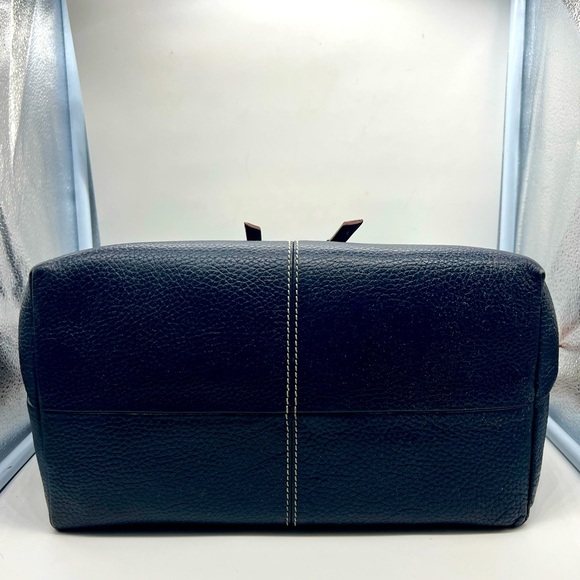 DOONEY & BOURKE navy blue pebbled leather shoulder bag serial number K83… - Picture 13 of 16